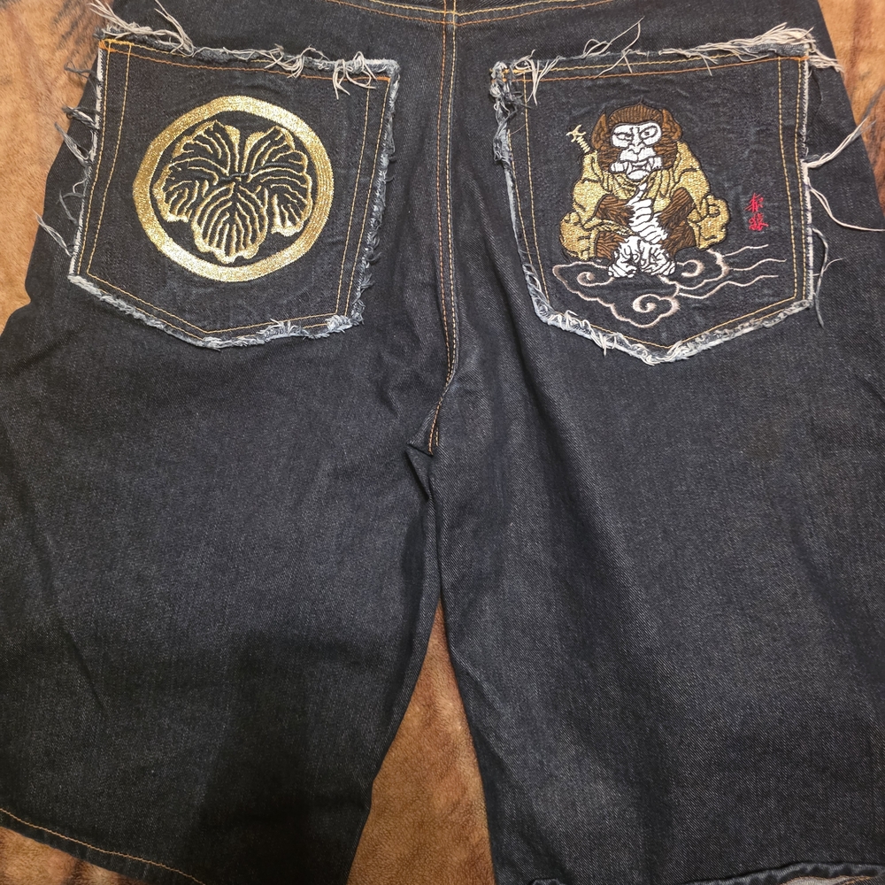 RMC  Denim Men Shorts with Embroidered Pockets